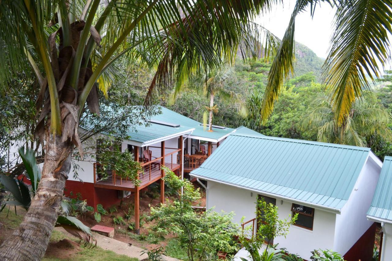 Cashew Nut Grove Chalets Порт-Глод Экстерьер фото